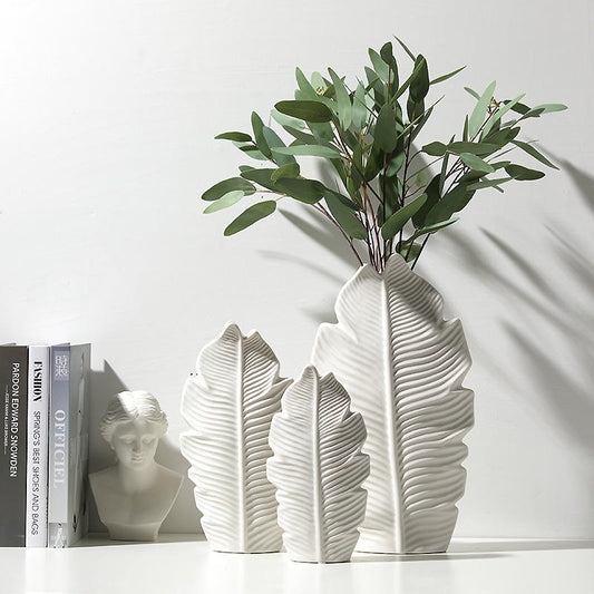 Ceramic Palm Leaf Vase | Leaf Shape Flower Pot | Indoor Livingroom Decoration | Modern Centerpiece | Minimalist Pottery | Tabletop Decor